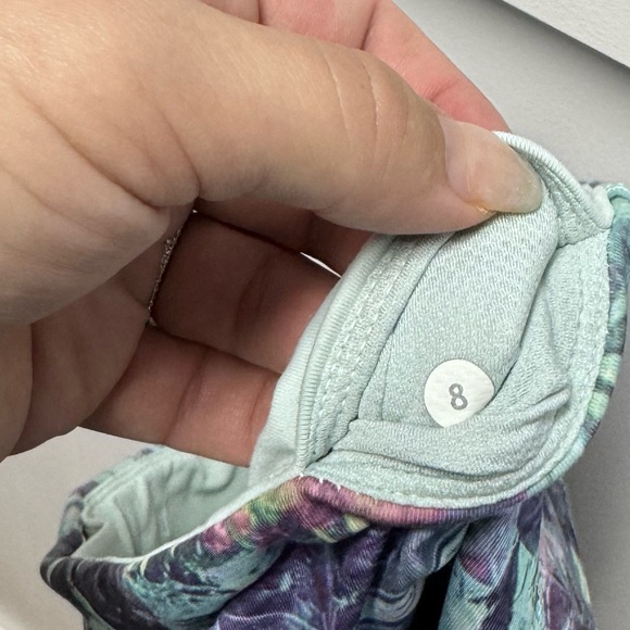 Lululemon‎ navy leggings size 8 - Picture 6 of 6